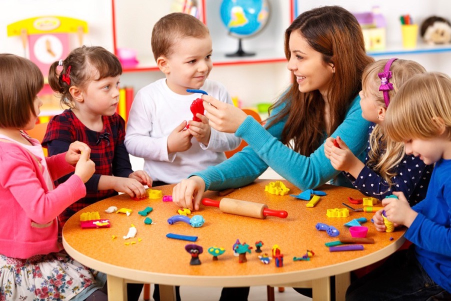 tupai kecil day care